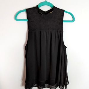 Aritzia Little Moon  sleeveless blouse Size M